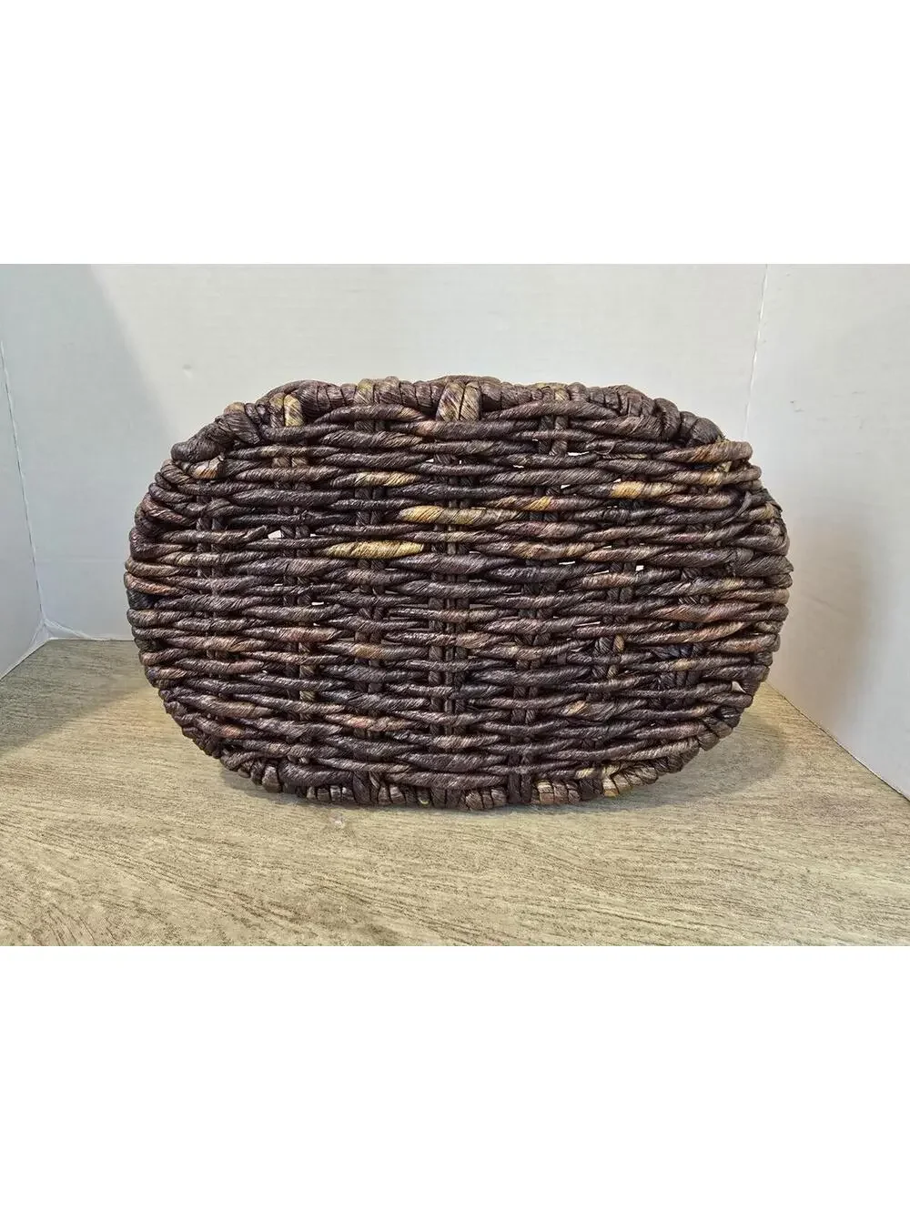 Vtg Woven Rattan Oval Storage/ Plant Basket 11